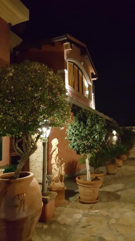 Casa Vacanze Villa Flumini 弗里米尼迪夸尔图 外观 照片