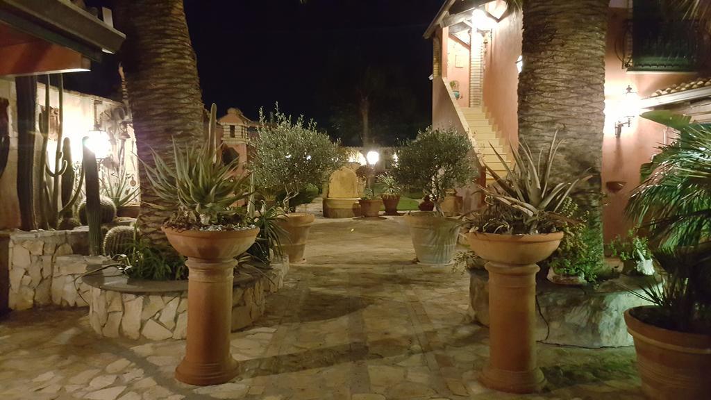 Casa Vacanze Villa Flumini 弗里米尼迪夸尔图 外观 照片
