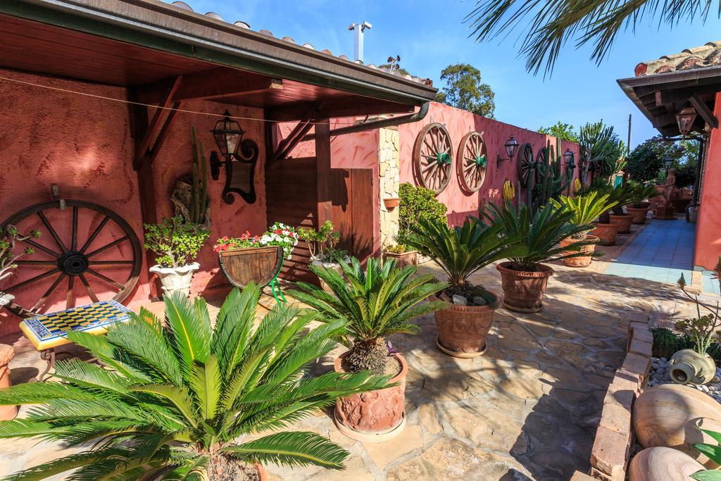 Casa Vacanze Villa Flumini 弗里米尼迪夸尔图 外观 照片