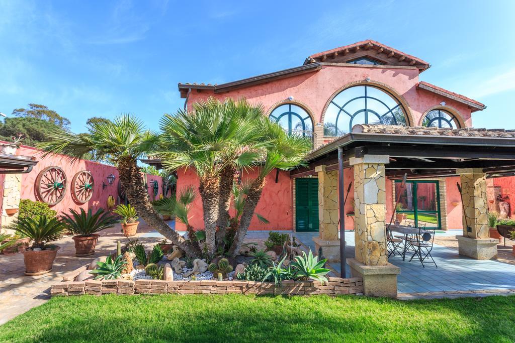 Casa Vacanze Villa Flumini 弗里米尼迪夸尔图 外观 照片