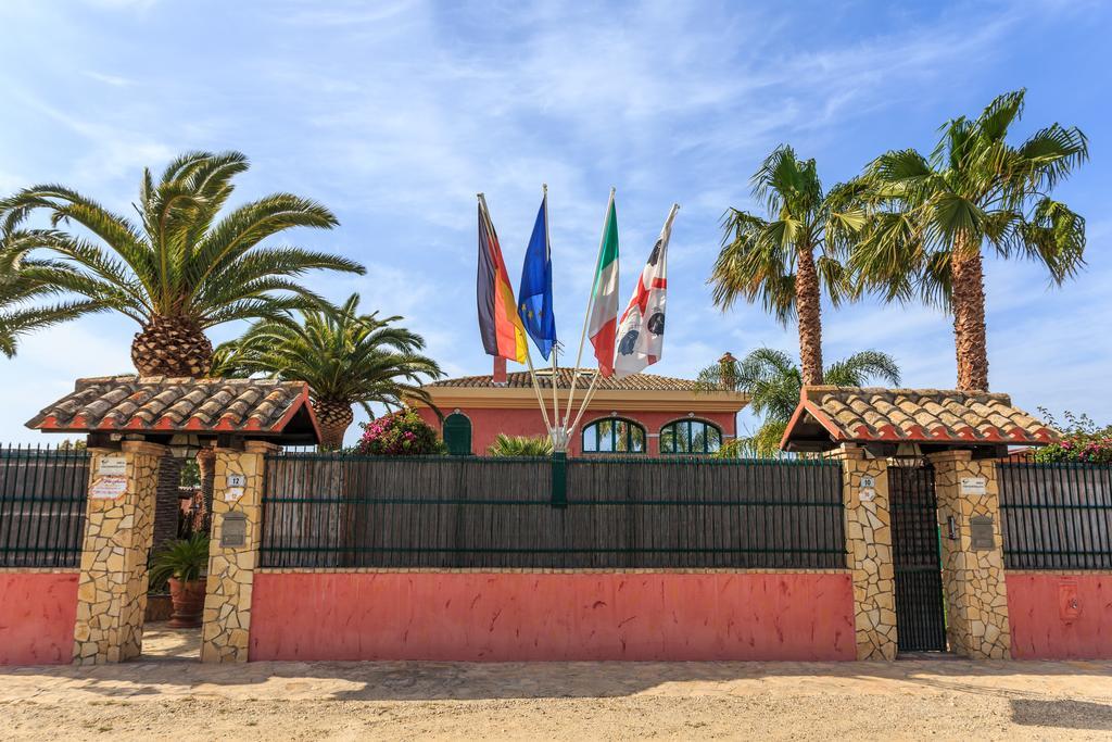 Casa Vacanze Villa Flumini 弗里米尼迪夸尔图 外观 照片