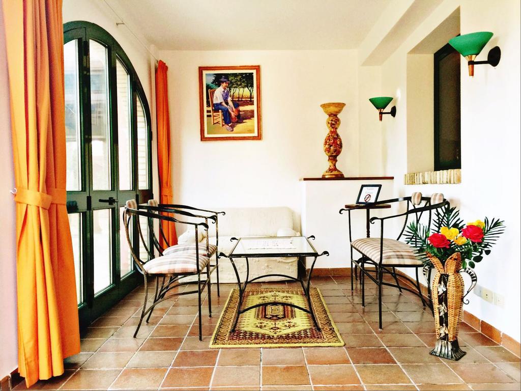 Casa Vacanze Villa Flumini 弗里米尼迪夸尔图 外观 照片